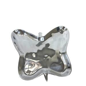 Nima Oberoi by Lunares Handcrafted Sand-Cast Aluminum Butterfly Dish Silver